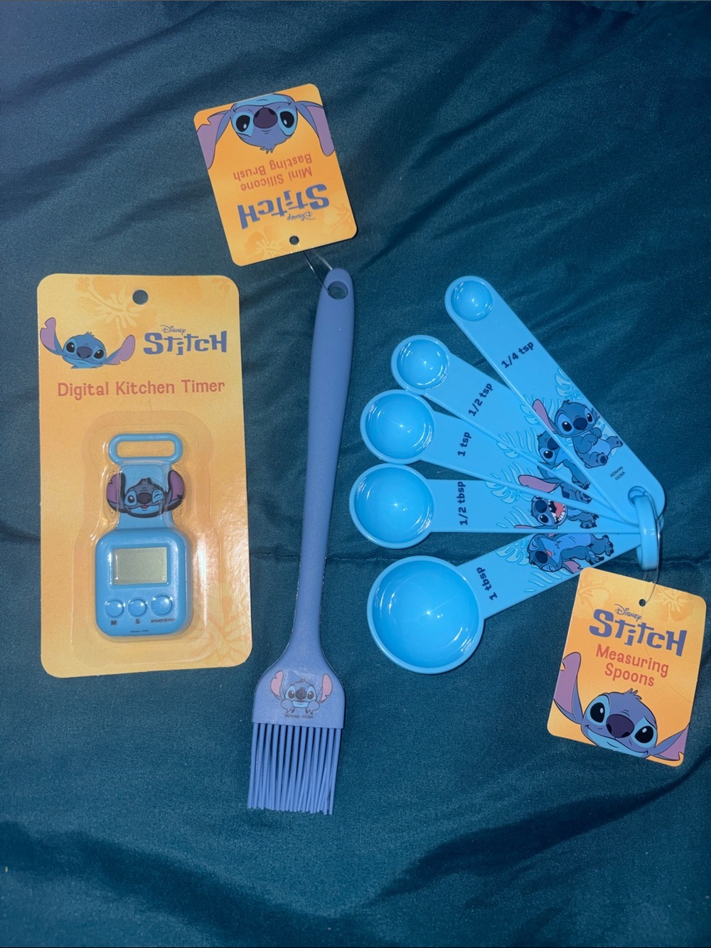 Disney Stitch Kitchen Accessory Set - Timer, Basting Brush. & Measuring Spoons